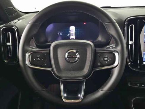 Certified 2023 Volvo XC40 Recharge Ultimate w/ Protection Package Premier image 22