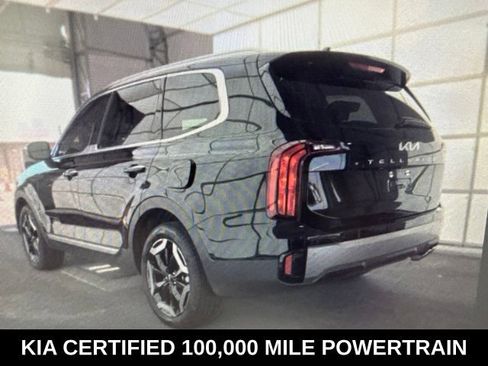 Certified 2025 Kia Telluride S AWD/4WD image 3