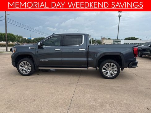 Used 2022 GMC Sierra 1500 Denali w/ Denali Reserve Package AWD/4WD image 4