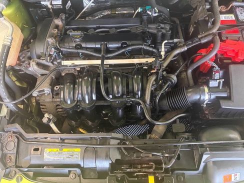 Used 2012 Ford Fiesta SE image 27