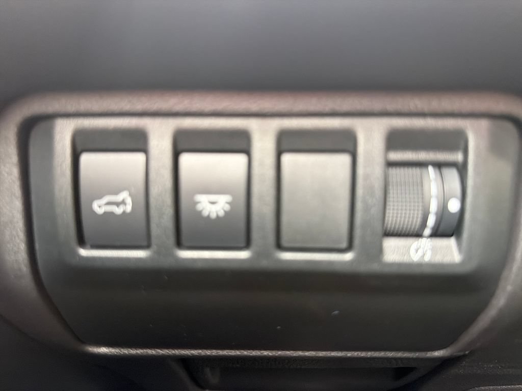 Used 2023 Subaru Ascent Touring AWD/4WD image 57
