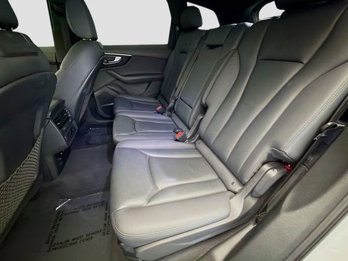 Used 2021 Audi Q7 3.0T Premium Plus w/ Premium Plus Package image 13