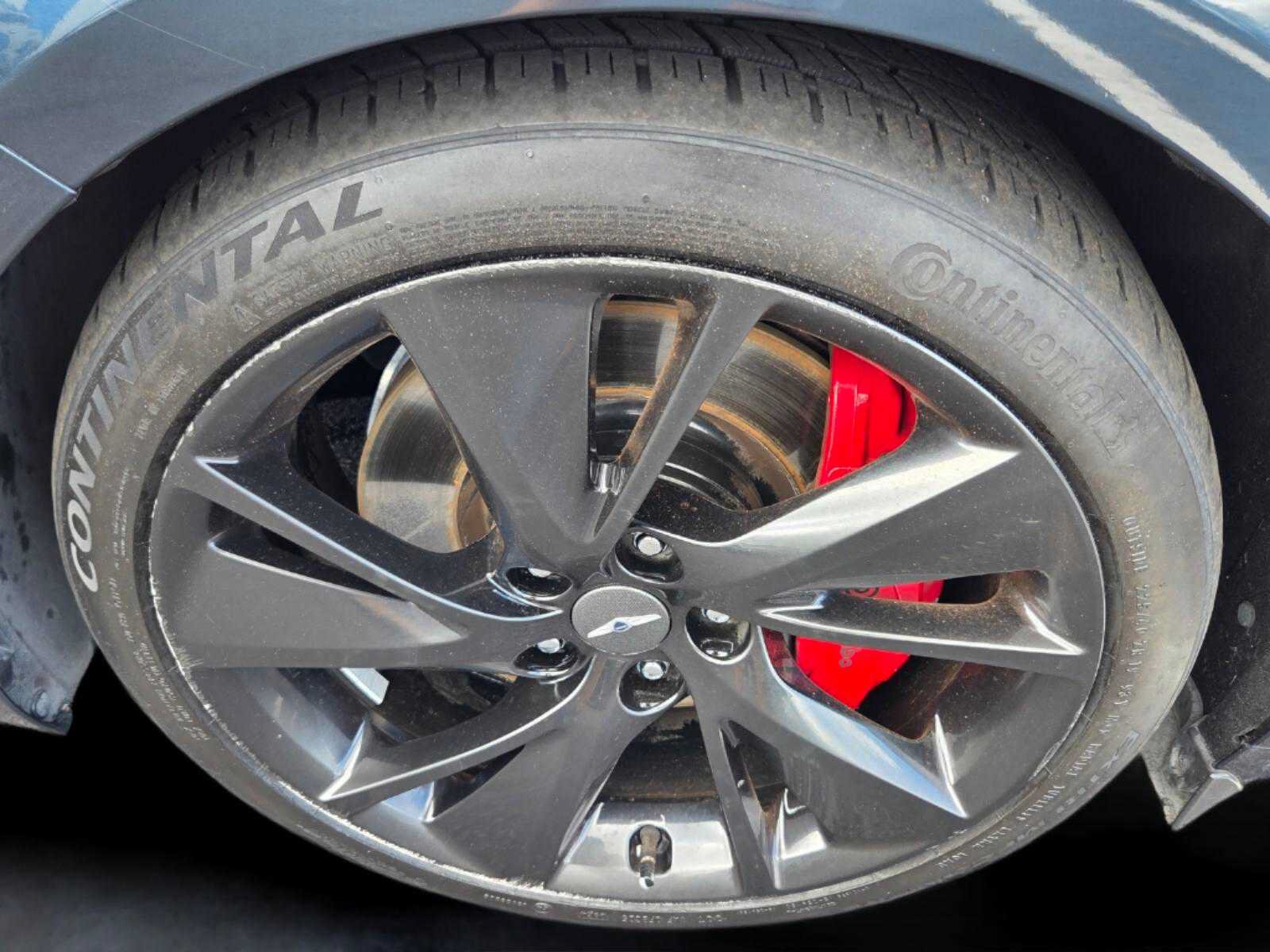 Used 2022 Genesis G70 3.3T RWD image 9