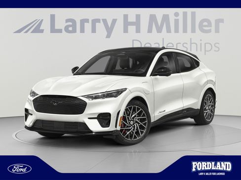 Used 2022 Ford Mustang Mach-E GT AWD/4WD image 1
