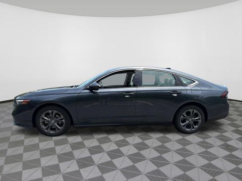 Used 2023 Honda Accord EX image 4