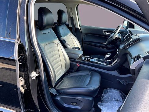 Used 2017 Ford Edge SEL w/ Equipment Group 201A image 7