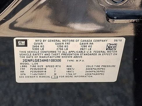 Used 2017 Chevrolet Equinox Premier w/ Enhanced Convenience Package AWD/4WD image 26