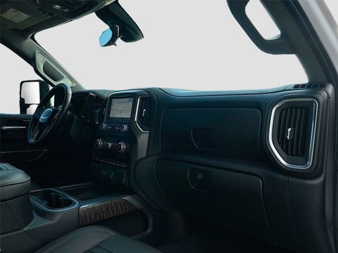 Used 2021 GMC Sierra 3500 Denali w/ Denali Ultimate Package image 33