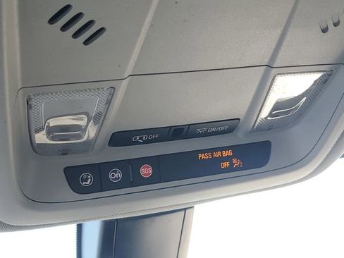 Certified 2020 Chevrolet Blazer LT FWD image 30