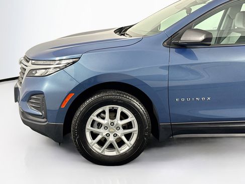 Used 2024 Chevrolet Equinox LS AWD/4WD image 35