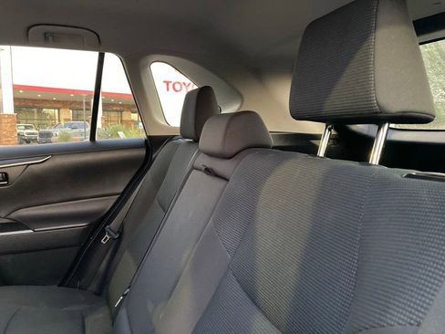 Used 2021 Toyota RAV4 LE image 25