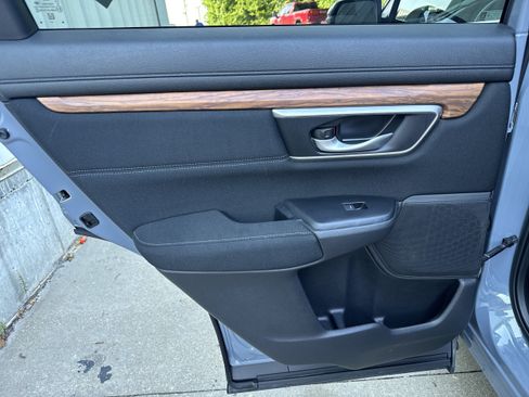 Used 2022 Honda CR-V EX image 11