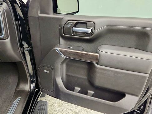 Used 2021 Chevrolet Silverado 1500 LTZ w/ Technology Package image 27