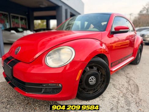 Used 2015 Volkswagen Beetle 1.8T FWD image 2