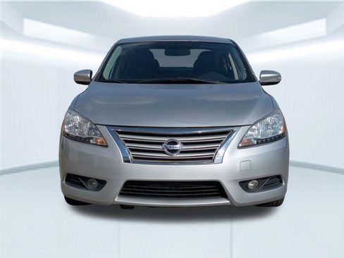 Used 2015 Nissan Sentra SL w/ Navigation Package image 10