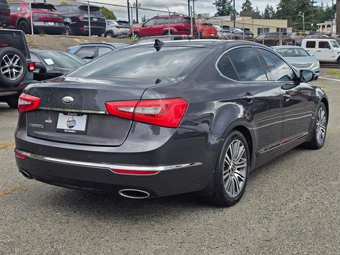 Used 2014 Kia Cadenza Premium w/ Luxury Package FWD image 8