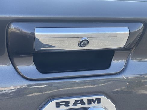 Used 2019 RAM 1500 Big Horn image 12