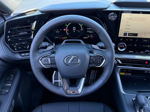 New 2026 Lexus TX 500h AWD image 15