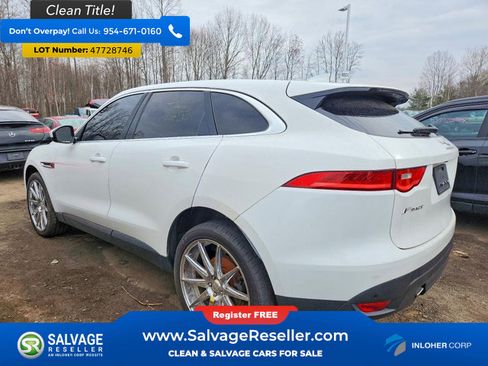 Used 2019 Jaguar F-PACE image 3