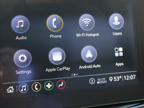 Used 2020 Chevrolet Traverse LT w/ Driver Confidence II Package image 38