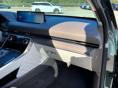 Used 2023 Genesis GV80 3.5T w/ Prestige Package image 19