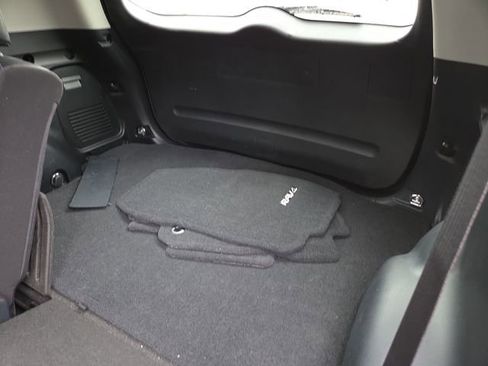 Used 2015 Toyota RAV4 Limited w/ Outdoor Package AWD/4WD image 11
