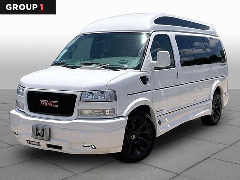 New 2026 GMC Savana 2500 w/ Driver Convenience Package RWD image 1
