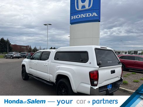 Used 2021 Toyota Tacoma SR5 image 4