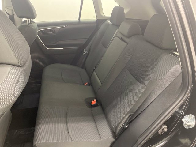 Certified 2025 Toyota RAV4 LE AWD/4WD image 27