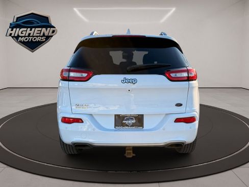 Used 2017 Jeep Cherokee Overland w/ Heavy Duty Protection Group image 6