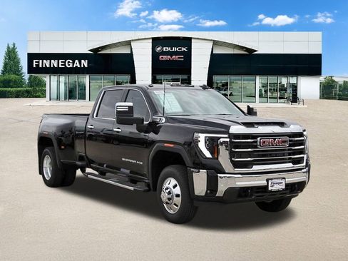 New 2026 GMC Sierra 3500 SLT w/ Texas SLT Premium Package image 7