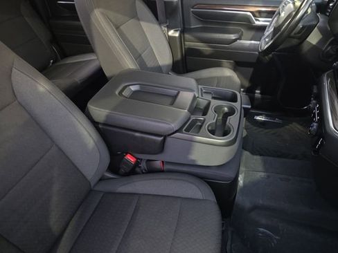 Used 2024 Chevrolet Silverado 2500 LT image 16