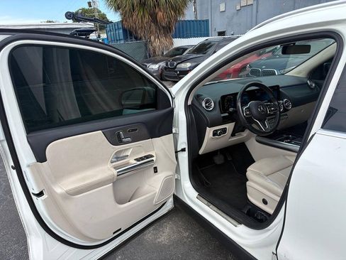 Used 2021 Mercedes-Benz GLA 250 image 7