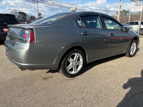 Used 2007 Mitsubishi Galant ES image 8