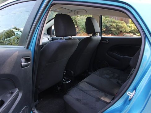 Used 2012 MAZDA MAZDA2 Sport image 14