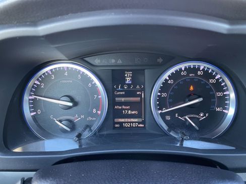 Used 2016 Toyota Highlander Limited image 27