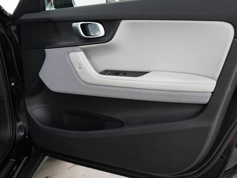 Used 2023 Polestar Polestar 2 AWD/4WD image 9