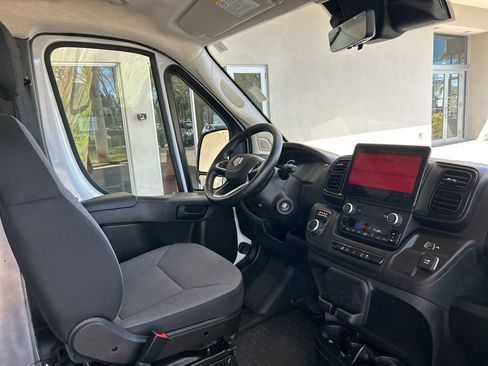 Used 2024 RAM ProMaster 3500 w/ Delivery Van Package FWD image 22