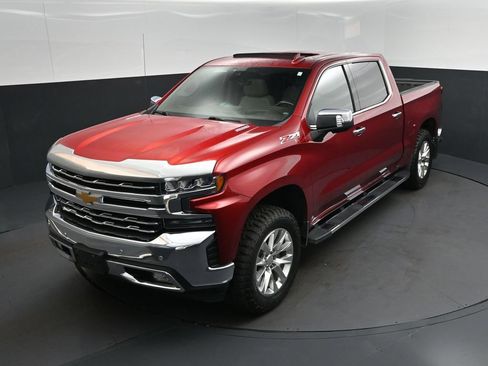 Used 2021 Chevrolet Silverado 1500 LTZ w/ LTZ Premium Package AWD/4WD image 32