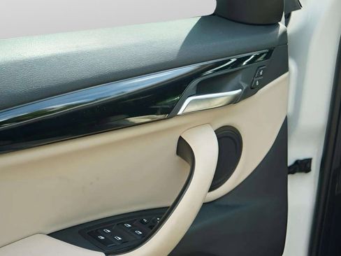 Used 2022 BMW X2 xDrive28i w/ Convenience Package image 32