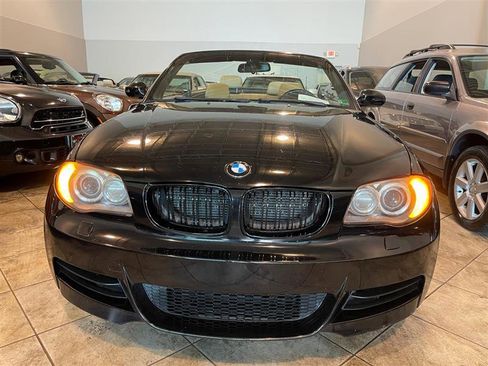 Used 2009 BMW 135i Convertible image 43