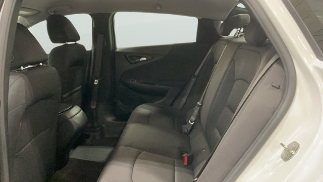 Used 2024 Chevrolet Malibu RS w/ LPO, Floor Liner Package FWD image 17
