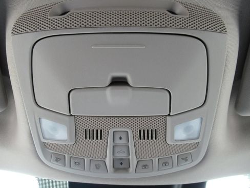 Used 2019 Ford Expedition Platinum AWD/4WD image 32