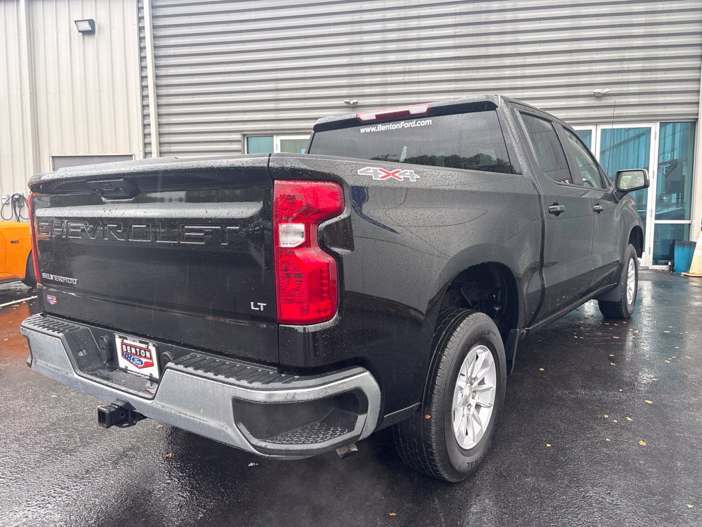 Used 2025 Chevrolet Silverado 1500 LT AWD/4WD image 7