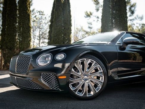 Used 2021 Bentley Continental GT Mulliner image 21