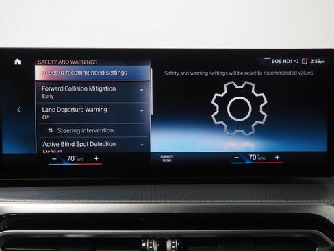 Used 2023 BMW i4 eDrive40 w/ M Sport Package RWD image 37
