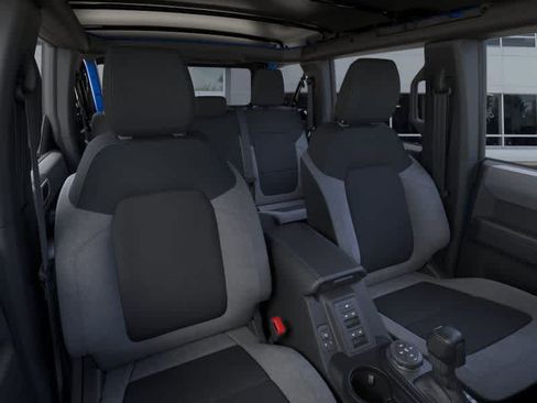 New 2025 Ford Bronco 4-Door w/ Sasquatch Package AWD/4WD image 10