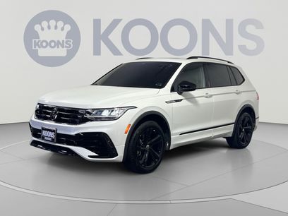 Used 2024 Volkswagen Tiguan SE R-Line
