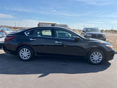Used 2018 Nissan Altima 2.5 S w/ S Convenience Package image 4
