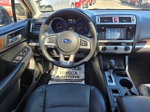 Used 2017 Subaru Outback 2.5i Limited AWD/4WD image 40